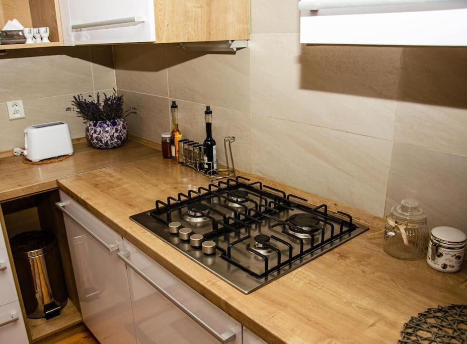 Žltý domček - Apartmán Švábovce Exteriér fotografie