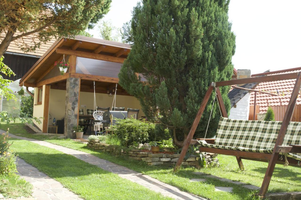 Žltý domček - Apartmán Švábovce Exteriér fotografie